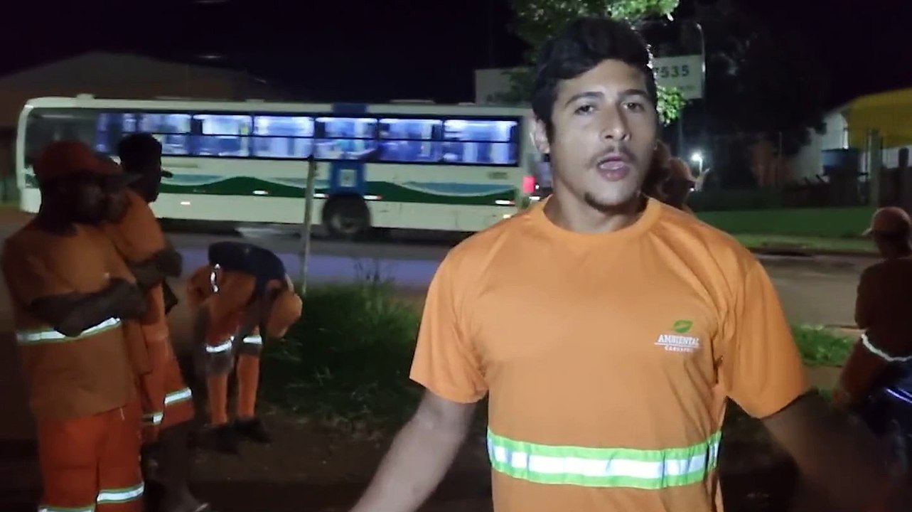 Coletores reivindicam por melhores condições de trabalho e ameaçam greve