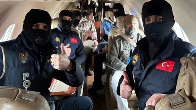 Kırmızı bültenle aranan suç örgütü yöneticisi ile uyuşturucu taciri Türkiye'ye getirildi