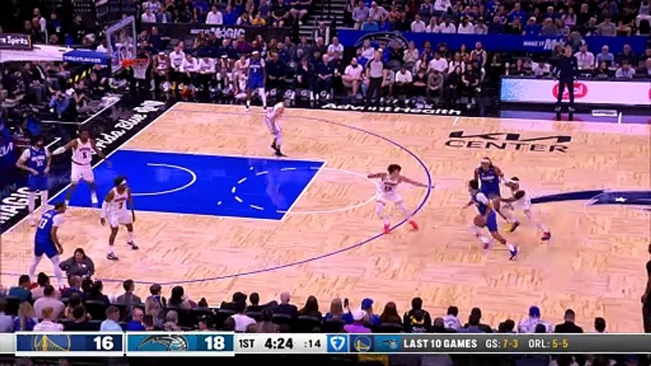 Banchero unleashes brutal dunk on Warriors