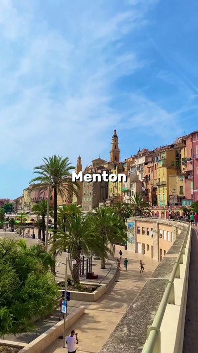 🌊🌞 Bienvenue à Menton, la perle de la Côte d'Azur ! 🌺✨
