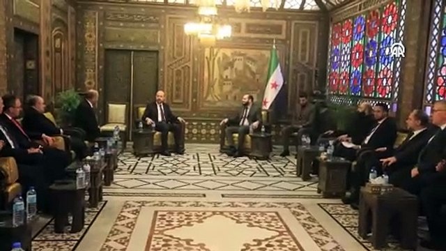 Cumhurbaşkanı Erdoğan'ın oğlu Bilal Erdoğan, Şam'da; Emevi Camii'nde Şam Valisi ile görüştü