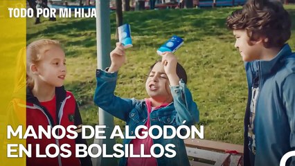 Öykü Y Sus Amigos Venden Servilletas En La Calle - Todo Por Mi Hija
