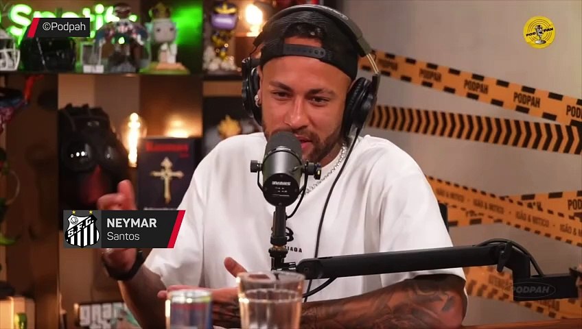 Neymar : 