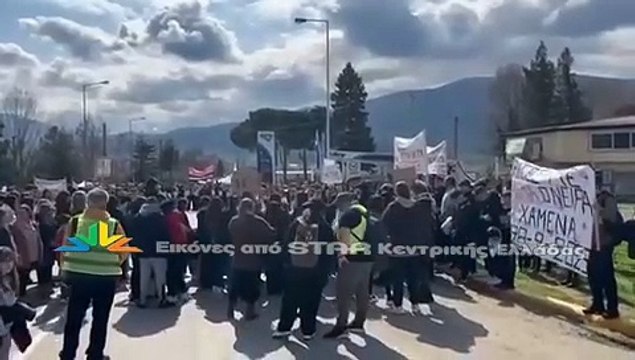 Συγκέντρωση για τα Τέμπη στον δήμο Μακρακώμης.