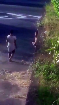 Dupla é presa em flagrante furtando cabos em Olaria