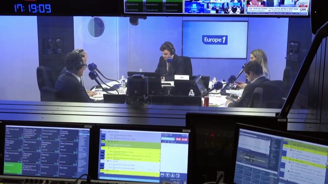 «Les politiques devraient se mobiliser pour déposer une proposition de loi pour éviter une fermeture de chaîne» affirme un auditeur