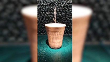 L'Ou Com Balla by Enric Planas at Museo White Rabbit 🖼️