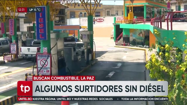 ​Choferes dicen que las filas por diésel está retrasando los viajes para abastecer de fruta y verdura a La Paz y El Alto 