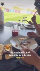 El gracioso vacile de Lamine a Araujo por su desayuno