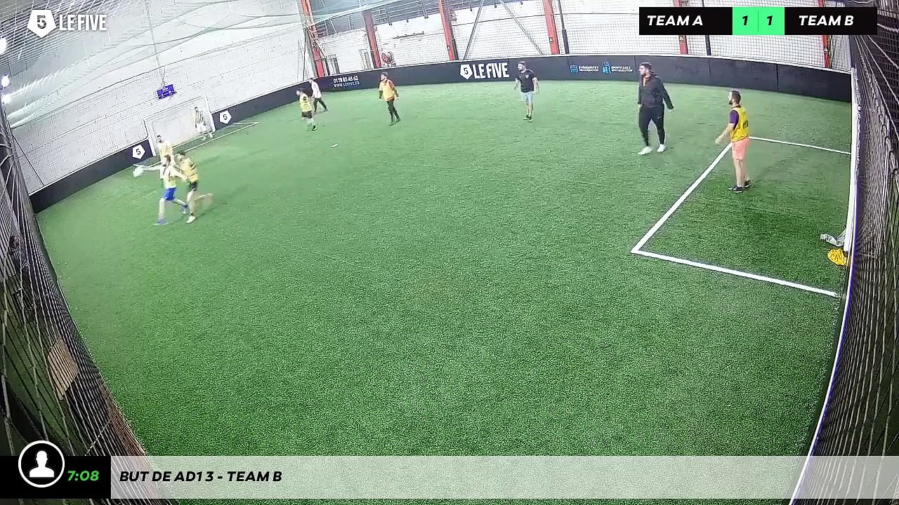 But de Ad1 3 - Team B