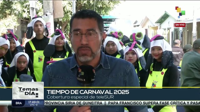 Niños y niñas participan en los carnavales de Barranquilla