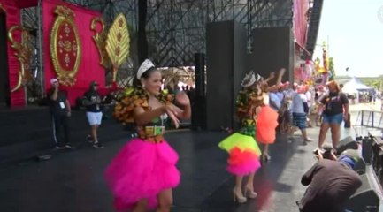 Turistas internacionales se sumergen en la magia del carnaval panameño