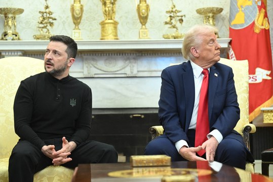 The moment President Trump - Zelensky fought- full video