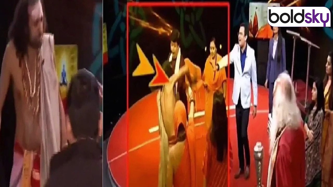 IIT Baba Live TV Debate में मारपीट का Video Viral, Fight के बाद Police Complaint, Public Reacts