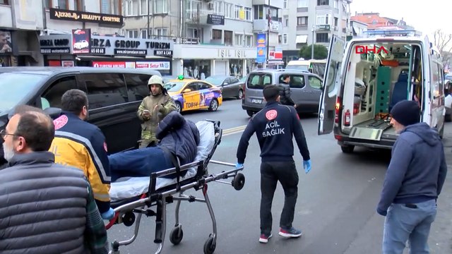 Bahçelievler'de kazada araçta mahsur kalan kişiyi itfaiye kurtardı