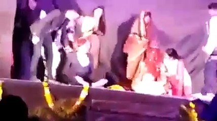 This Bride has Nailed it