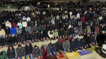 المسلمون يؤدون صلاة التراويح في المسجد الأقصى