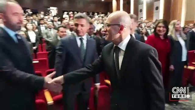 Hazine ve Maliye Bakanı Şimşek: İhracatı güçlü şekilde desteklemeye devam edeceğiz