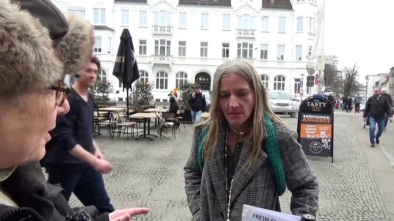 Kirche, Draußen (1)(1)