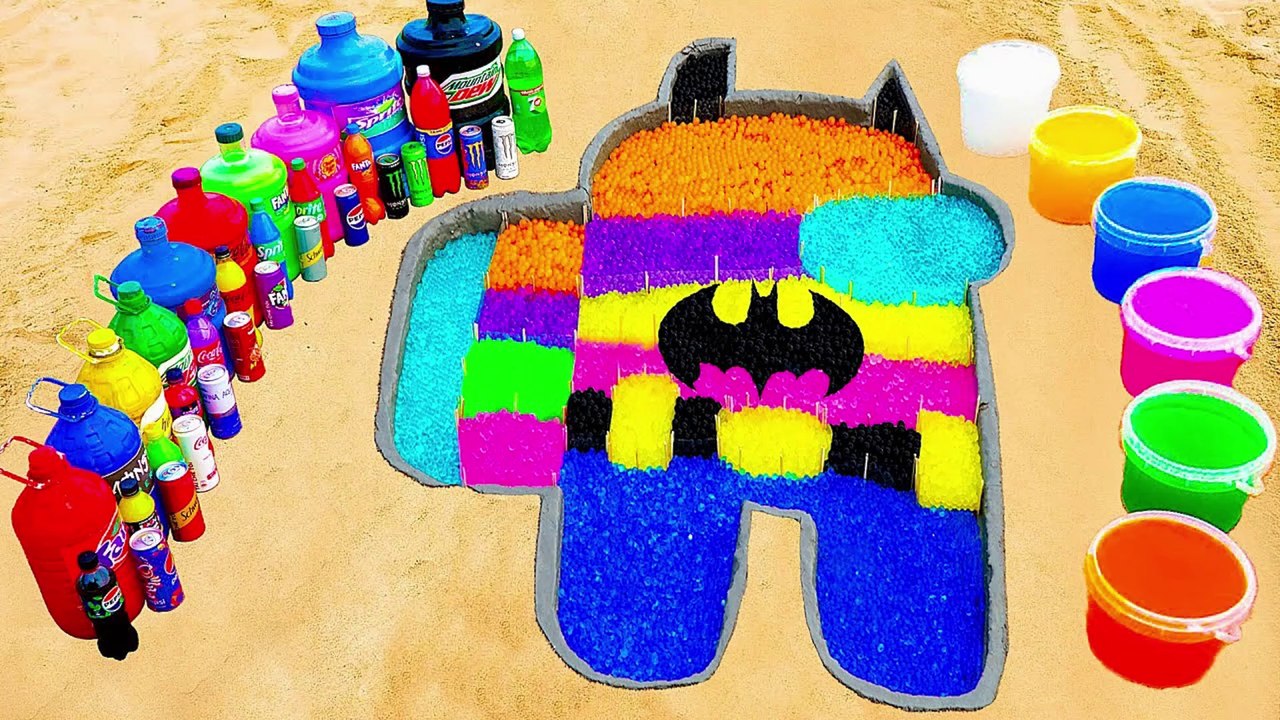 How to make Rainbow Among Us Batman with Orbeez, Big Schweppes, Monster, Fanta, Coca Cola and Mentos