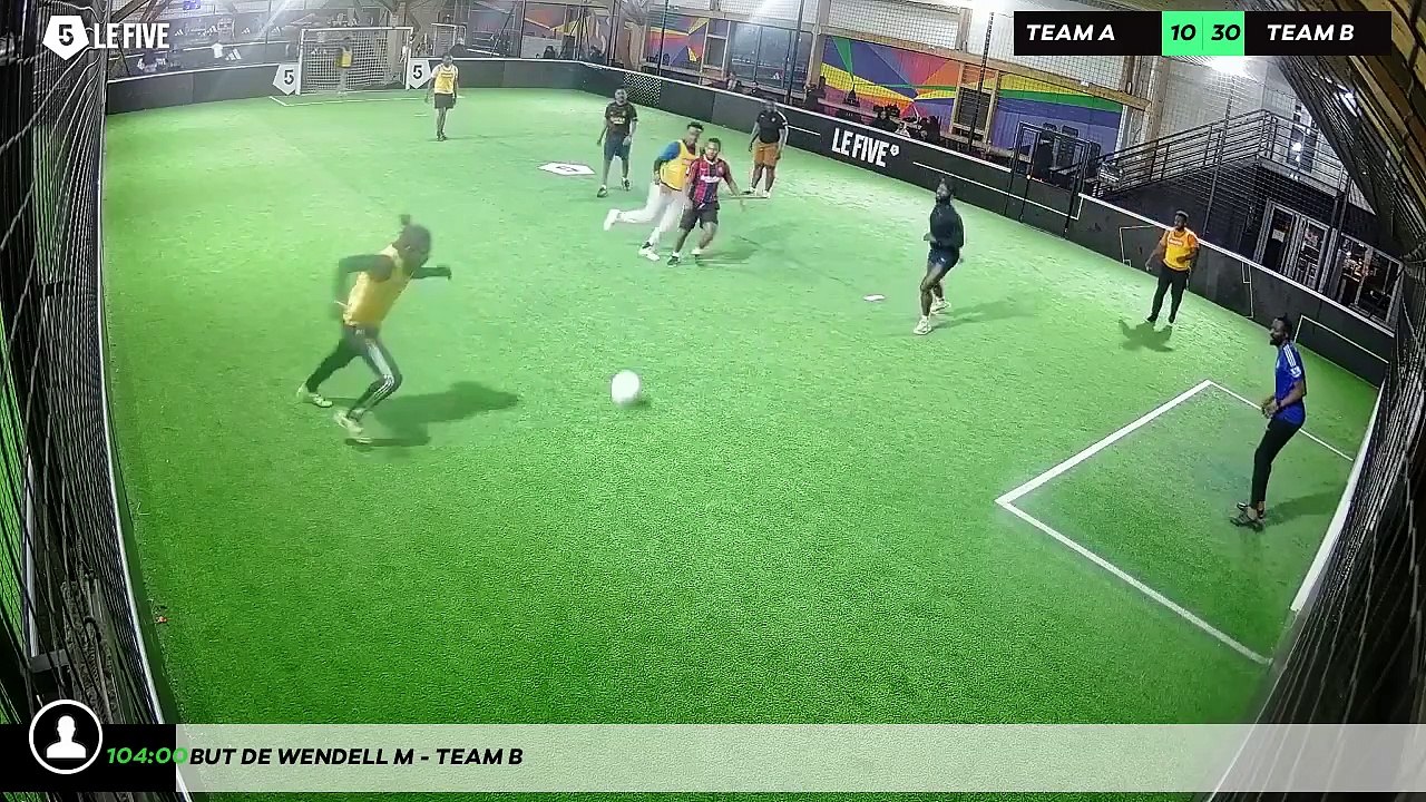 But de Wendell M - Team B
