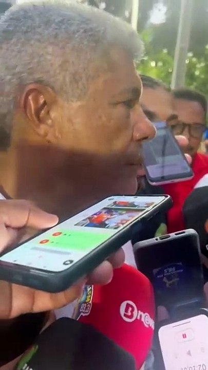 Jerônimo Rodrigues estuda ampliação da estrutura do Carnaval; assista