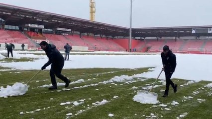La nevada deja un manto blanco en Los Pajaritos