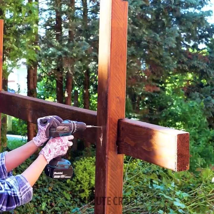 101 DIY Gardening Hacks and Tips to Maximize Space. Plant Ultimate Outdoor Oasis