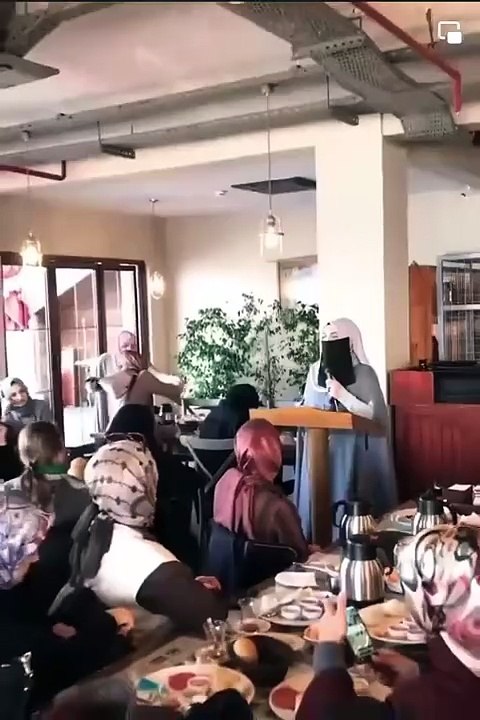 Sosyal medya bu videoyu konuşuyor: Kim bu Mercedes’li kuantumcu