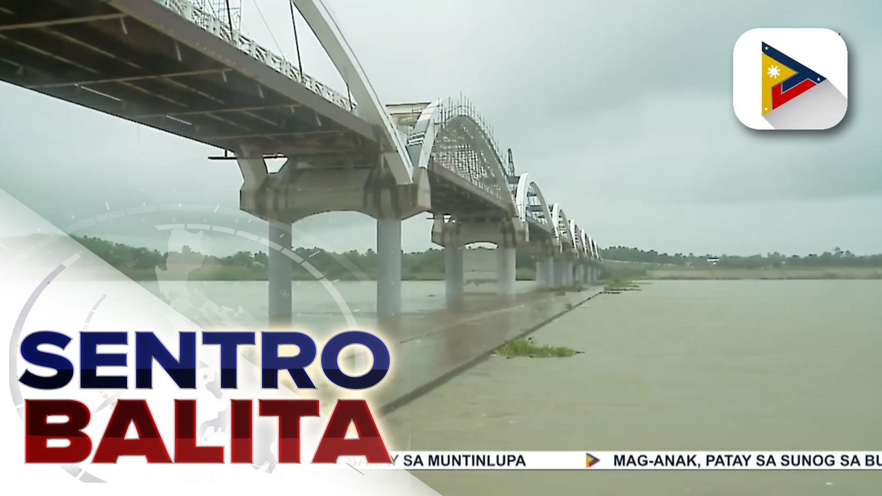 Tulay na magdudugtong sa Cabagan at Sta. Maria, Isabela, hindi na madaanan matapos umapaw ang tubig sa ilog