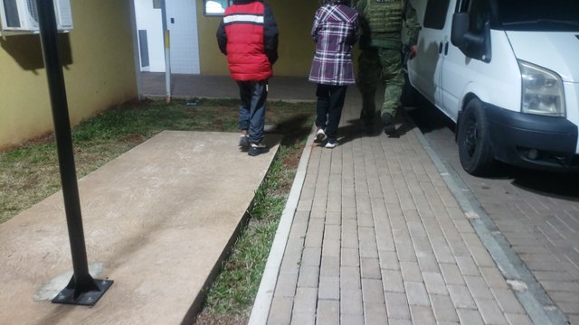 Dupla é detida com capulho de maconha após abordagem em ônibus na BR 277 em Cascavel