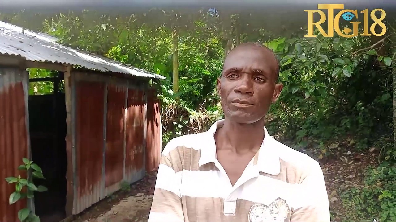 Centre.- Lekòl nasyonal ki nan 4èm seksyon kominal Sodo nan movèz eta, yo pa gen materyèl.