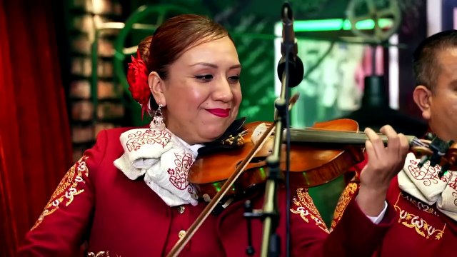 Viernes musical, presenta a Mariachi Estrellas de Aragón | El Asalto a la Razón