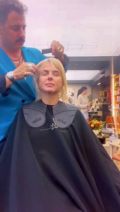 Η Χριστίνα Κοντοβά αγνώριστη με νέο hair look- Το κούρεμα που έγινε το απόλυτο trend της σεζόν!