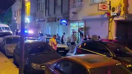 Genç kızlar evlerinde dehşeti yaşadı: Zorla eve girdi