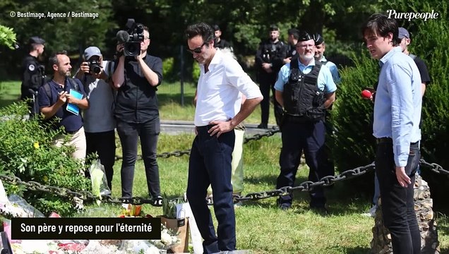 Un mois après le départ éternel de son père Alain Delon, Anthony Delon retrouve le sourire à Douchy en bonne compagnie