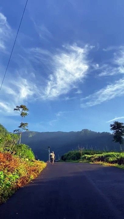 jalan menuju Curuk sikarim Wonosobo Jawa Tengah