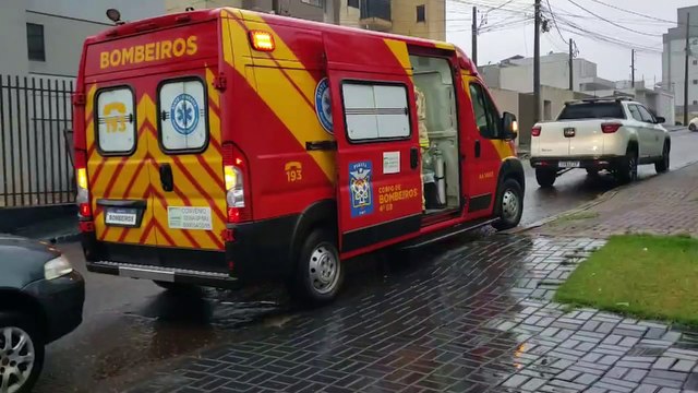 Bebê de cinco meses é socorrido pelo Siate após cair da cama no Recanto Tropical
