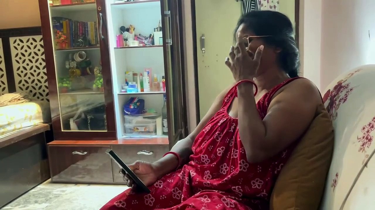 Ma r Ami Aj eta ki bollam ?? Ma er sathe hoe gelo jhamela !!! Amader naki onek sotru 