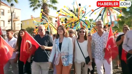 Çeşme Festivali '90'larda Çeşme' Temasıyla Başladı