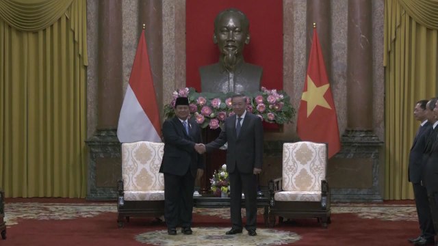 인니·베트남, 양국 관계 '포괄적 전략동반자' 격상 합의 / YTN