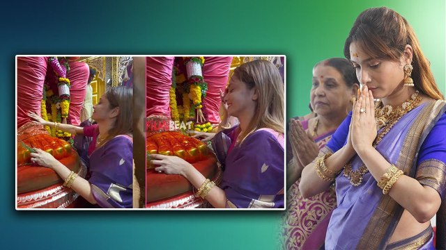 Ganesh Chaturthi 2024: Lalbaugcha Raja के दरबार में पहुंची Ankita Lokhande,बप्पा के पैर दबाती Troll!