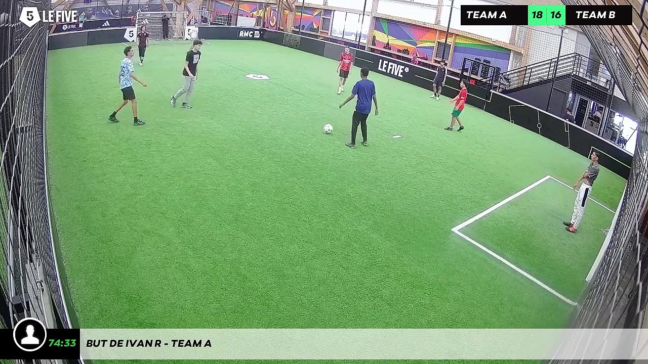 But de Ivan R - Team A