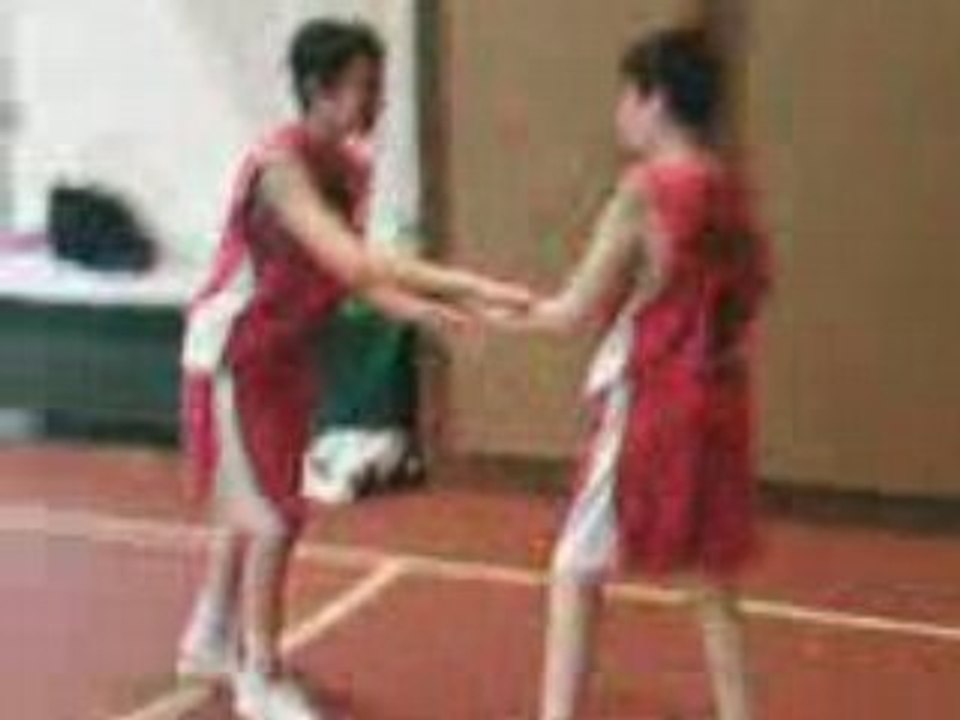 yanis vs logane