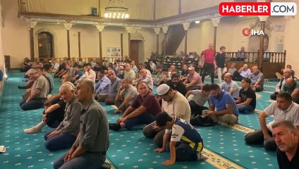 466 Yıllık Camide Mevlid Kandili Coşkusu