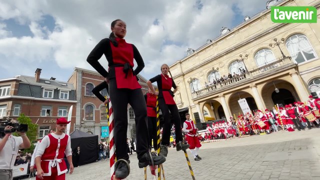 Fêtes de Wallonie à Namur : échasse de diamant 2024