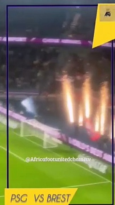 C’est fini au Parc des Princes. 4⃣ matches de Ligue 1 et 4⃣ victoires pour le Paris Saint-Germain  qui conserve la tête ! Place désormais à la Champions League, mercredi, toujours au Parc ! ❤️