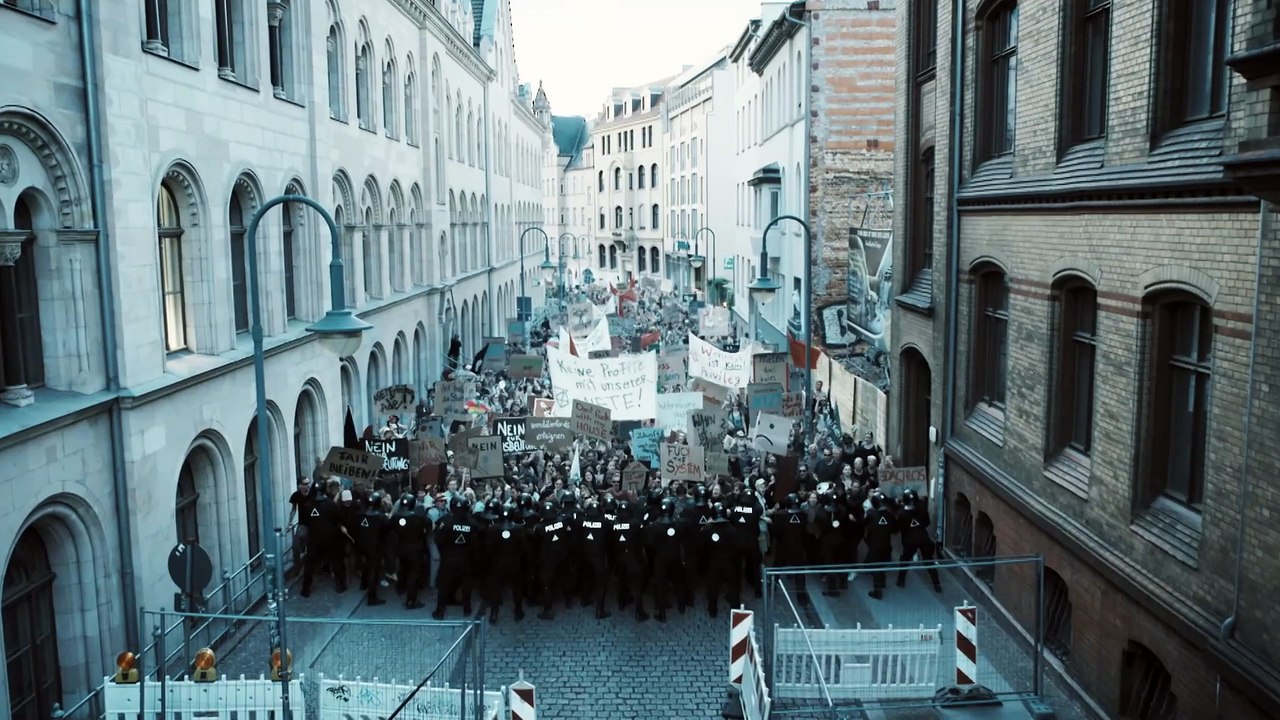 Allein zwischen den Fronten | movie | 2024 | Official Trailer