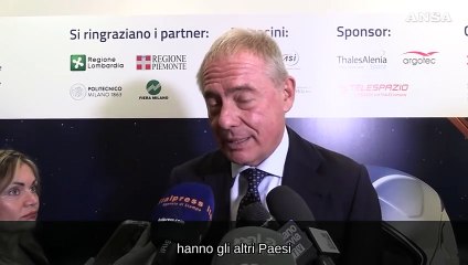 Urso: "Raggiungibile l'obiettivo di un milione di auto in Italia"