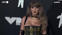 Mtv Video Music Awards: Swift, Perry e Lauper sul red carpet